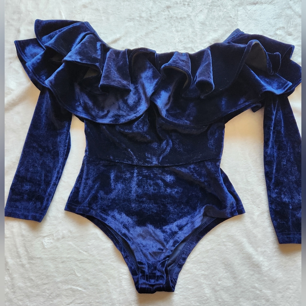 LIKE NEW Simplee Apparel Navy Blue Velvet Ruffled Bodysuit, Off-Shoulder